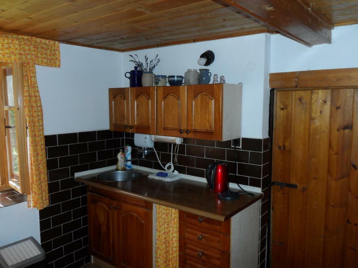 Stylova Chalupa Na Kraji Narodniho Parku Sumava Strunkov Exterior foto